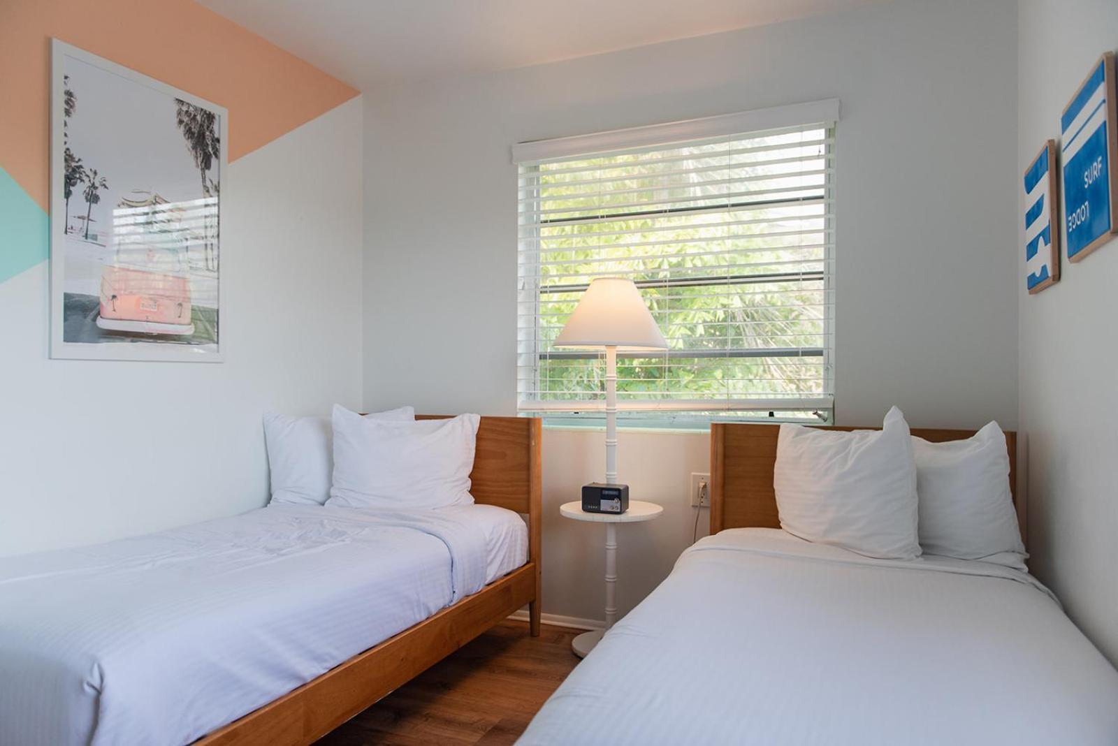 ורו ביץ' Seaspray Surf Lodge מראה חיצוני תמונה
