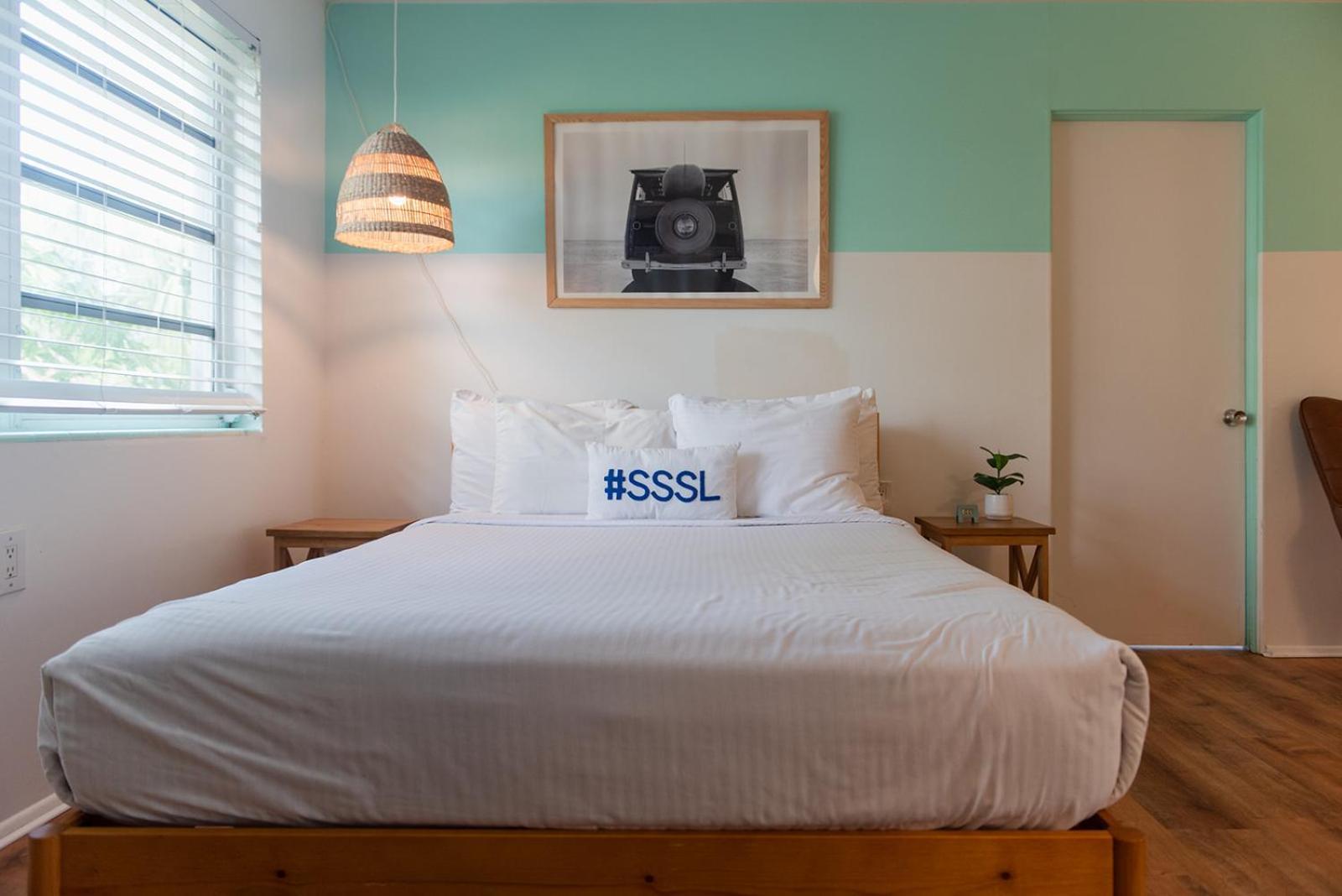 ורו ביץ' Seaspray Surf Lodge מראה חיצוני תמונה
