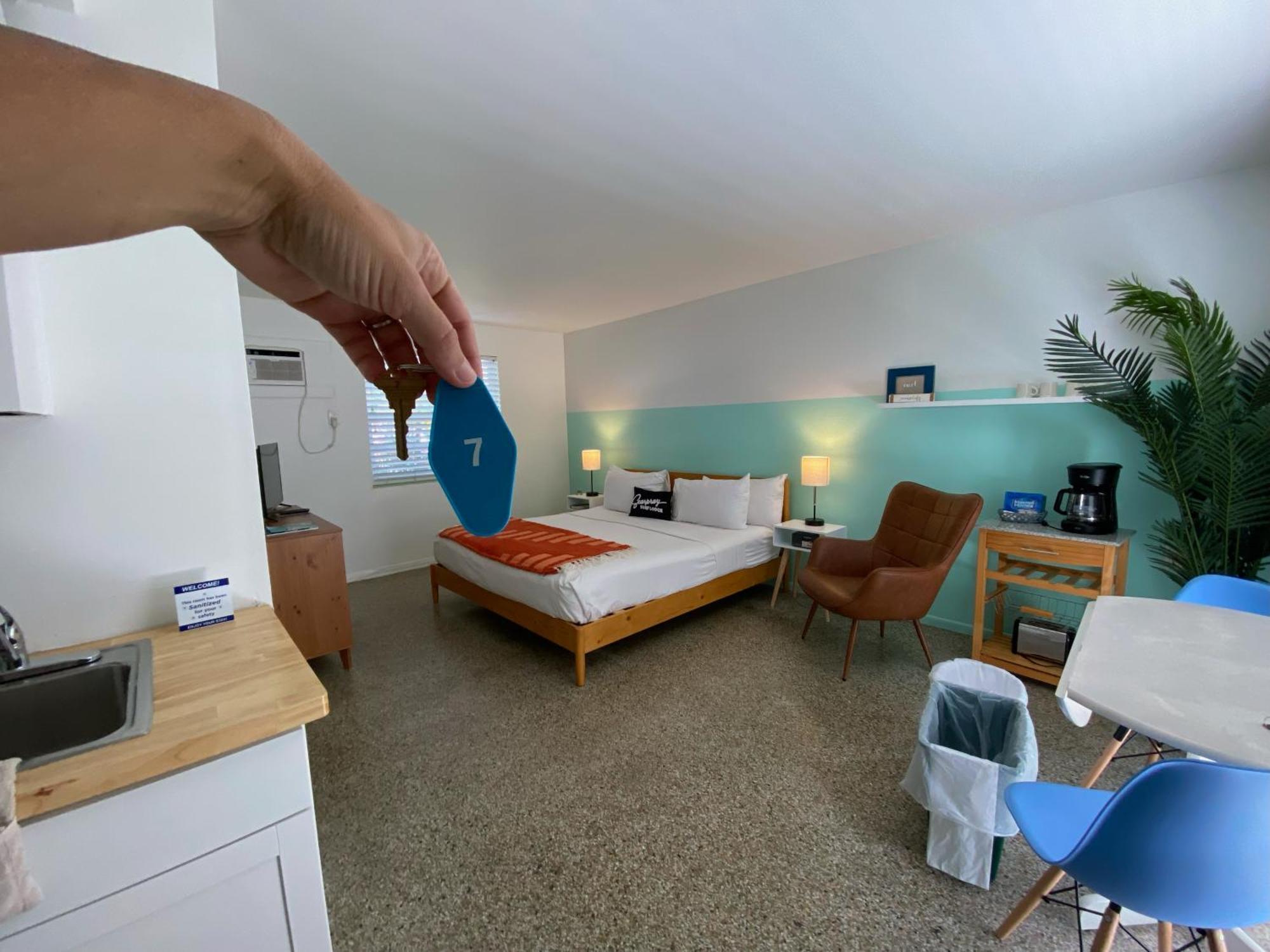 ורו ביץ' Seaspray Surf Lodge מראה חיצוני תמונה