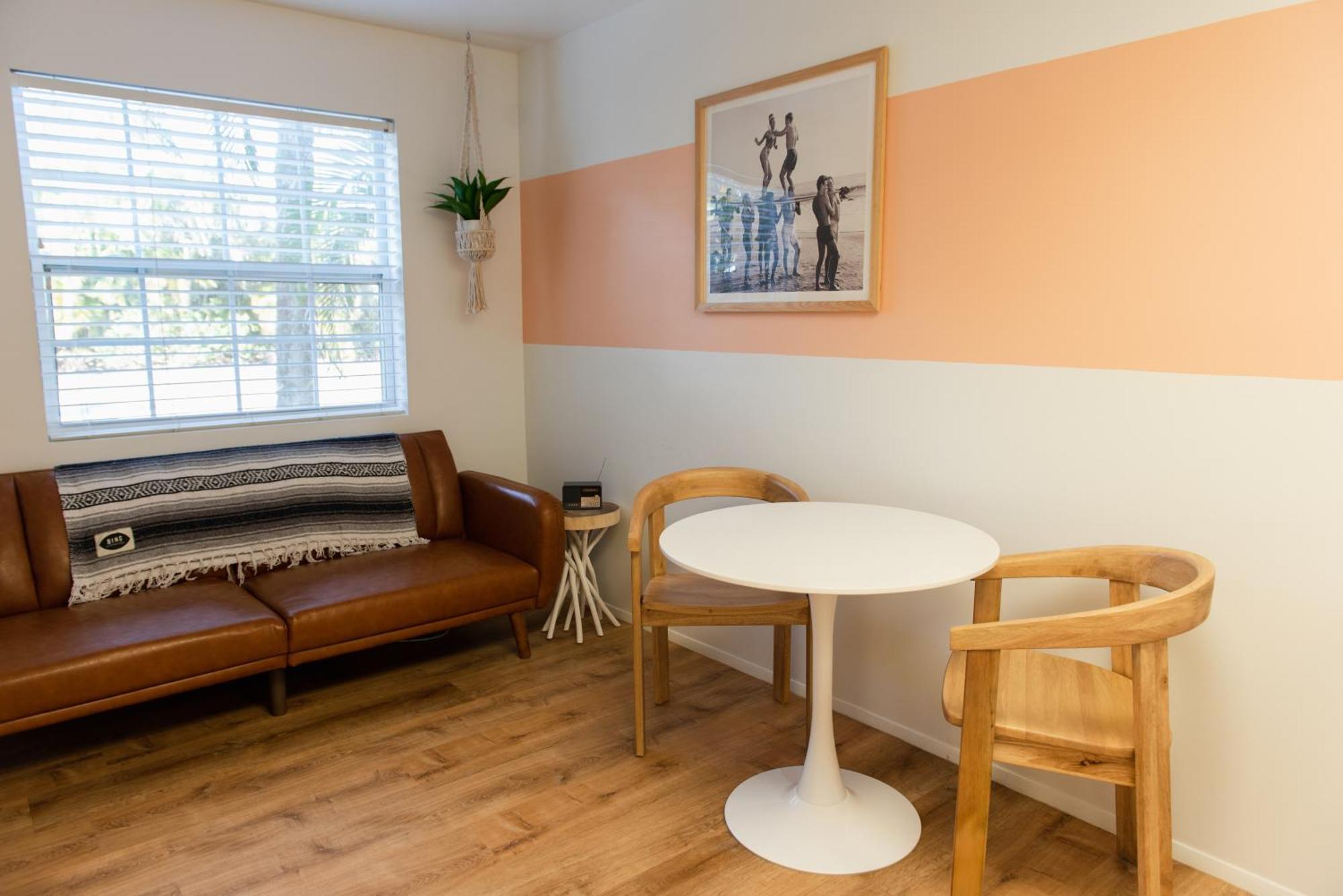 ורו ביץ' Seaspray Surf Lodge מראה חיצוני תמונה