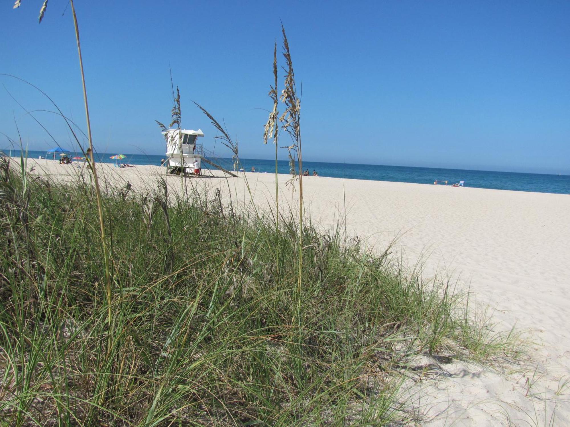 ורו ביץ' Seaspray Surf Lodge מראה חיצוני תמונה
